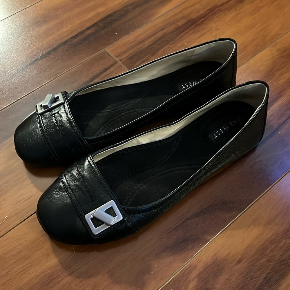 Nine West Black Leather Flats.